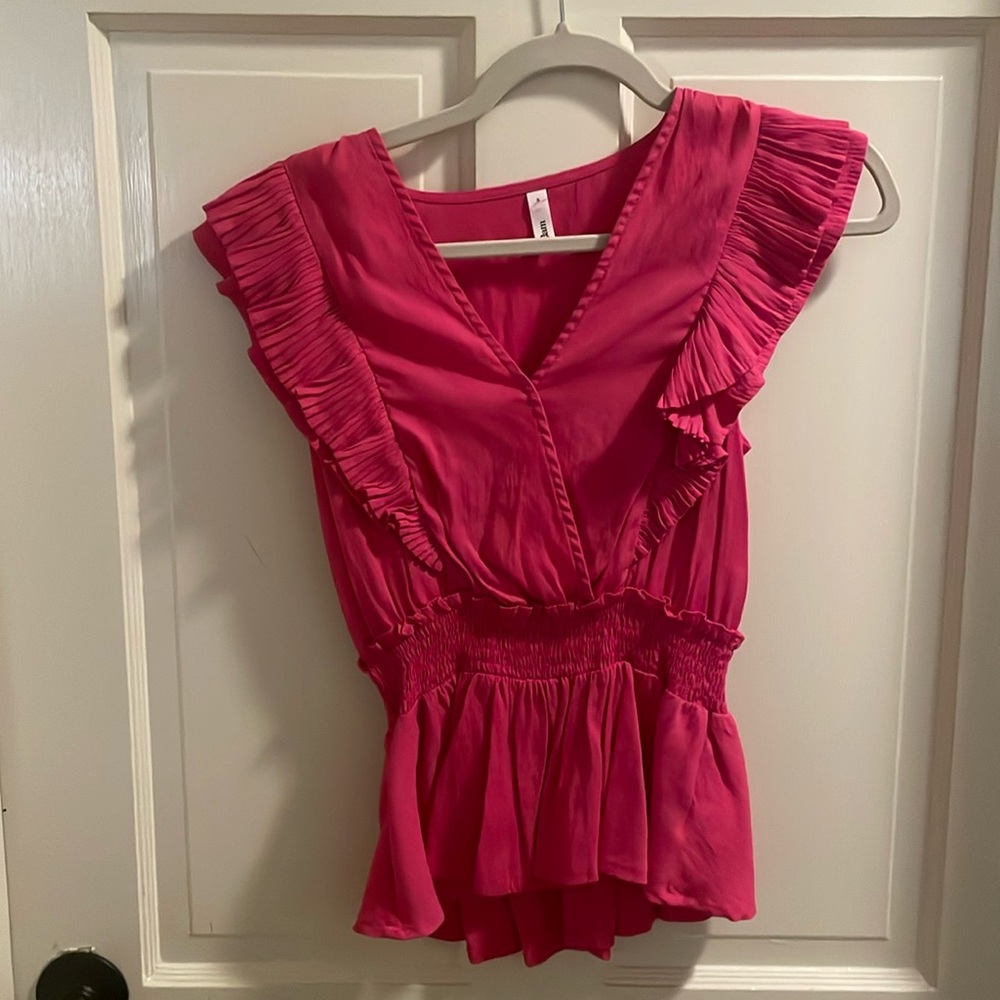 Glam pink blouse size small
